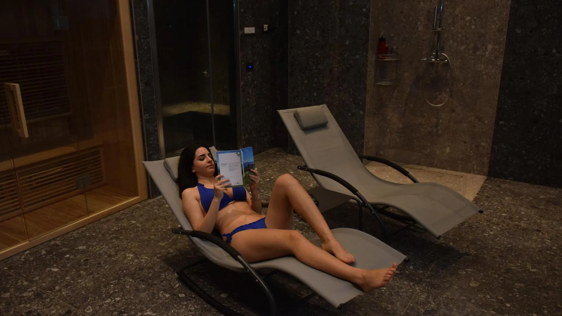 J13 Appartamento con SPA Privata Pavia Italia